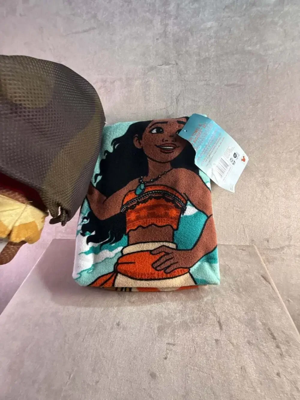 Disney Moana 2 Bath Towel and Bath Buddy Plush Set
